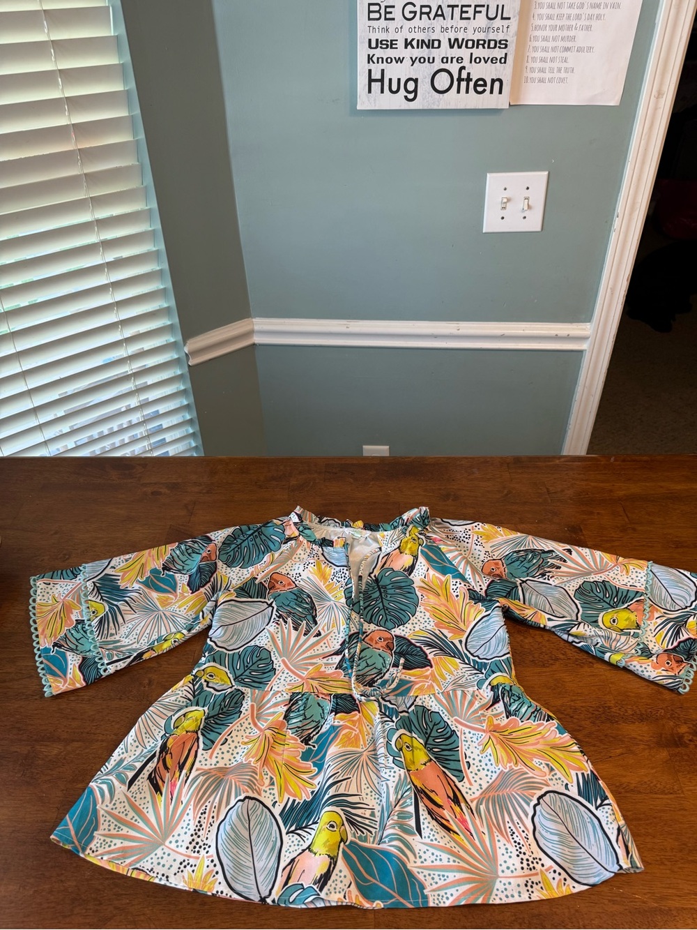 Jade Melody Tam Women XS Viscose Tropical Parrot Bird Print Tunic Blouse Resort